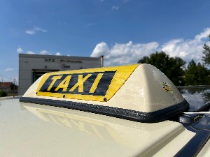 Puegot Traveller Taxi