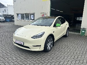 Tesla Model Y Taxi