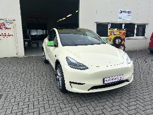 Tesla Model Y Taxi
