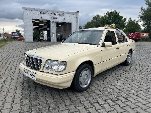 Mercedes-Benz E-Klasse W124 Taxi