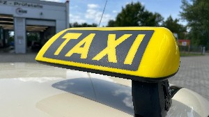 Mercedes-Benz E-Klasse W213 Taxi